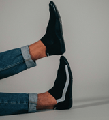 Snuggies Stripe Men White Sole Black - Snuggies