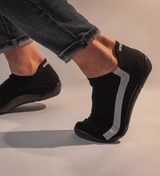 Snuggies Stripe Women White Sole Black - Snuggies