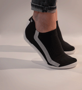 Snuggies Stripe Women White Sole White - Snuggies